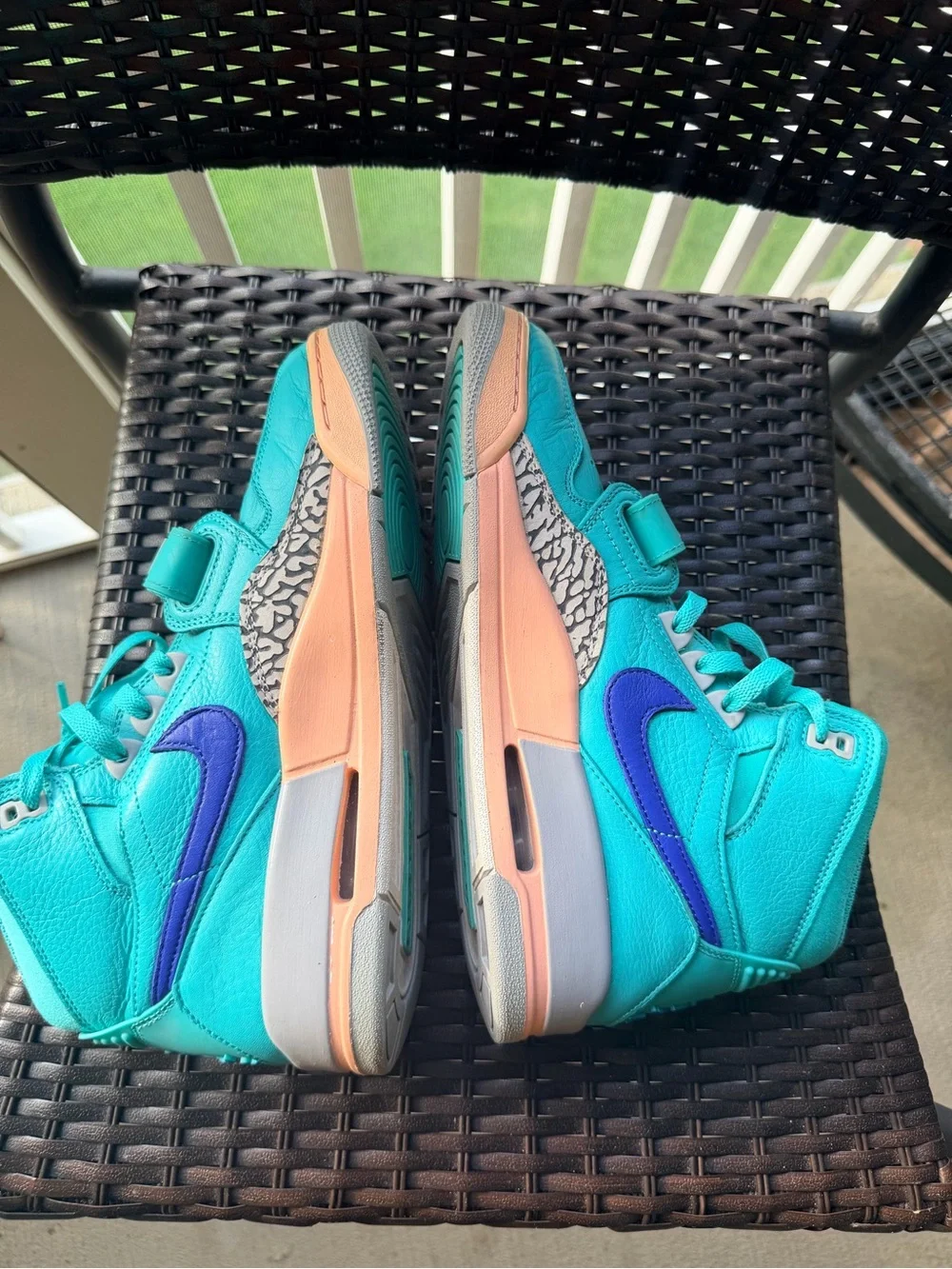 Nike Air Jordan Legacy 312 “Hyper Jade” (AV3922-348) – Men’s Size 9.5
